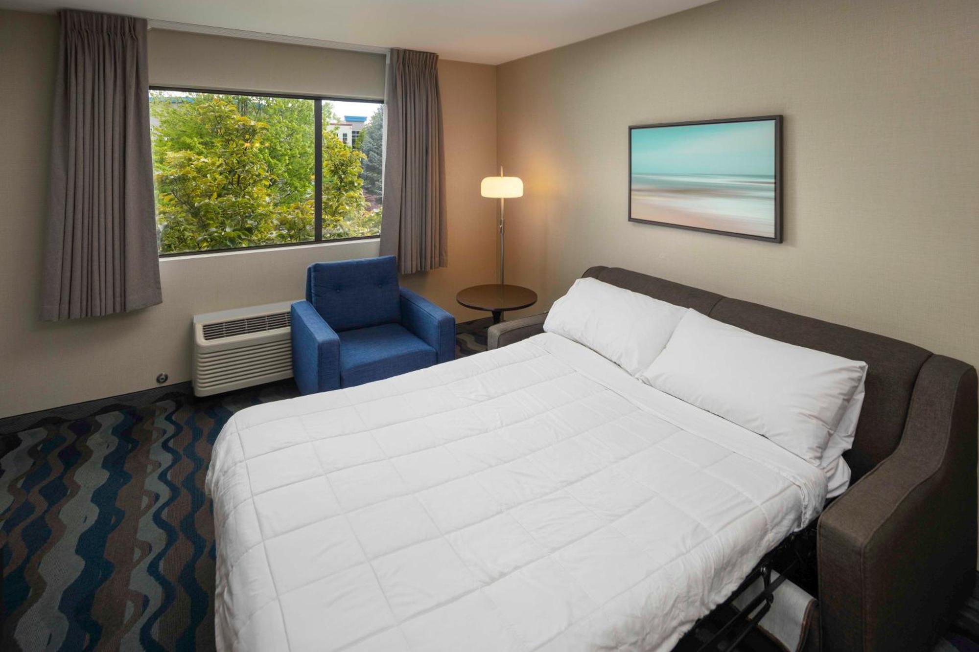 Accent Inns Vancouver Airport Richmond Bagian luar foto