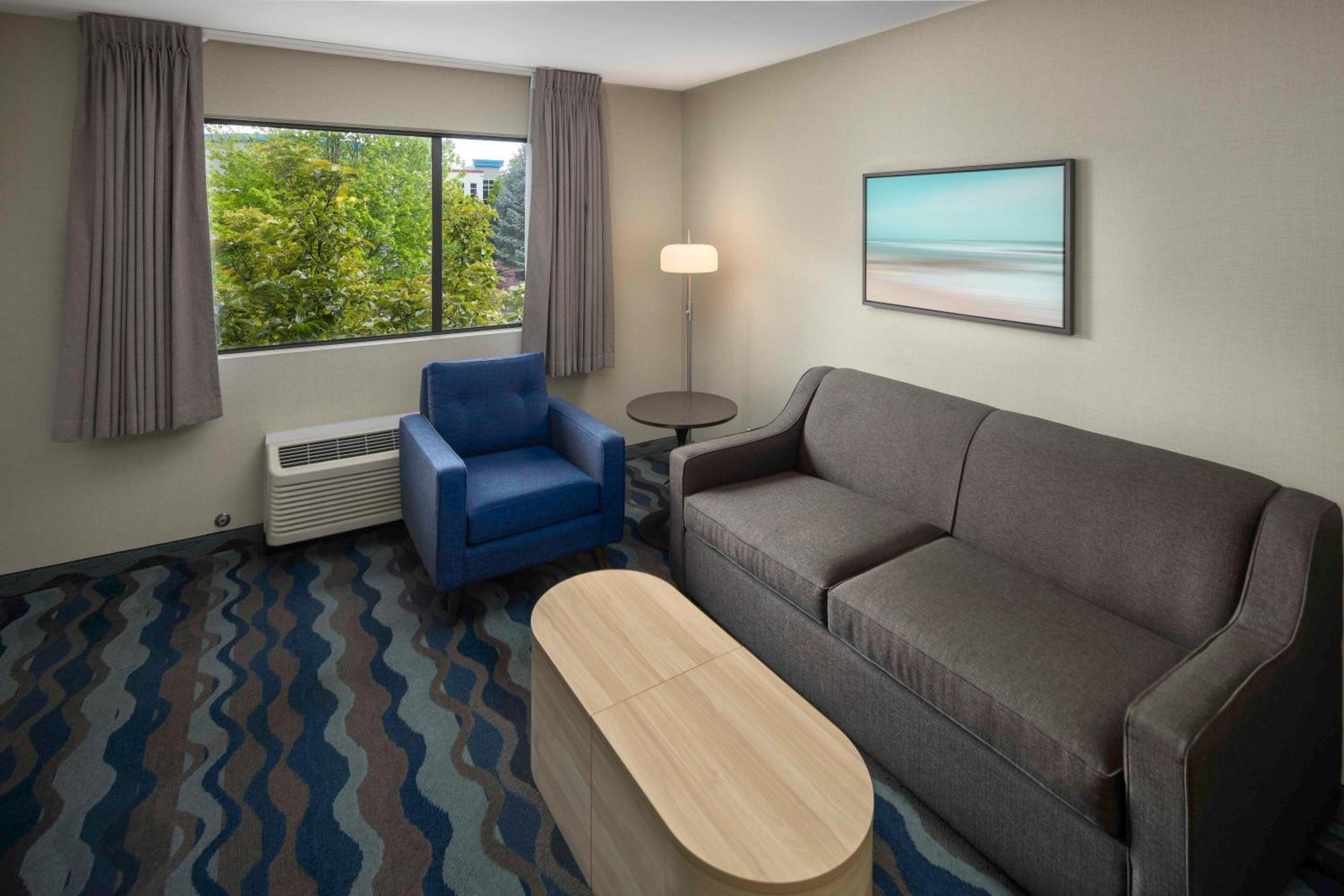 Accent Inns Vancouver Airport Richmond Bagian luar foto