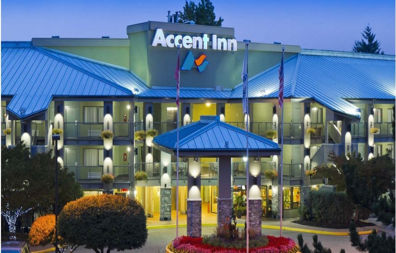 Accent Inns Vancouver Airport Richmond Bagian luar foto